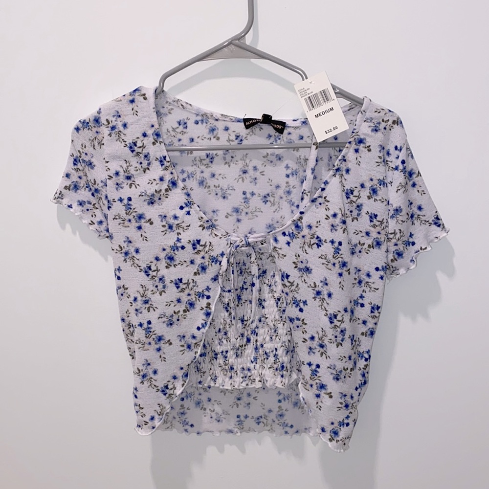 Almost Famous 2 piece floral crop top